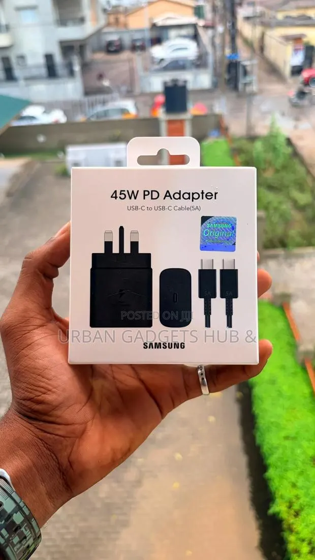 Original 45w Samsung Charger. · Photo 1
