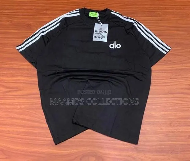 Men’S Short Sleeved T-Shirts · Photo 1