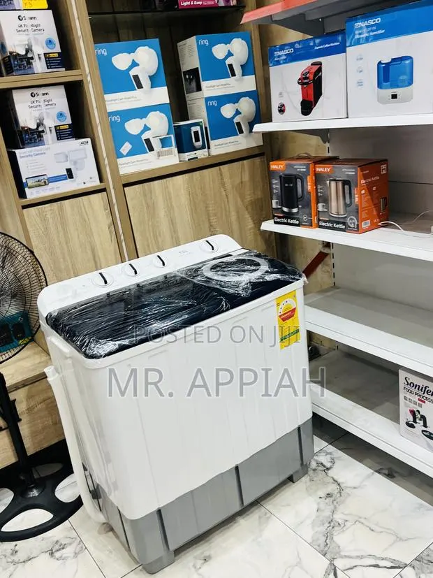 Quality TCL 10.5kg Semi-Automatic Washing Machine. · Photo 1