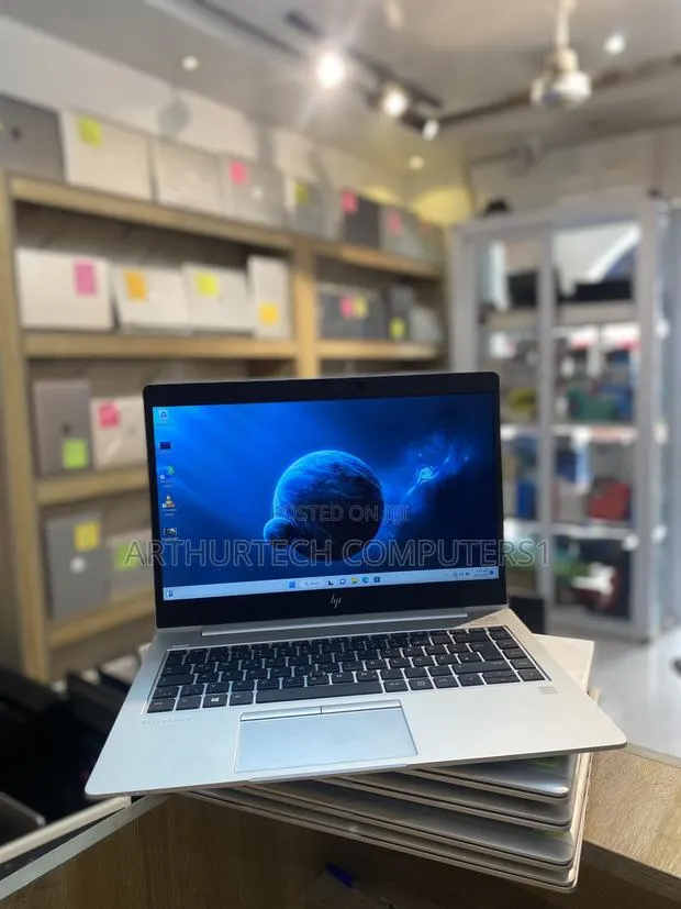 Laptop HP EliteBook 745 G6 8GB AMD Ryzen 5 SSD 256GB · Photo 1