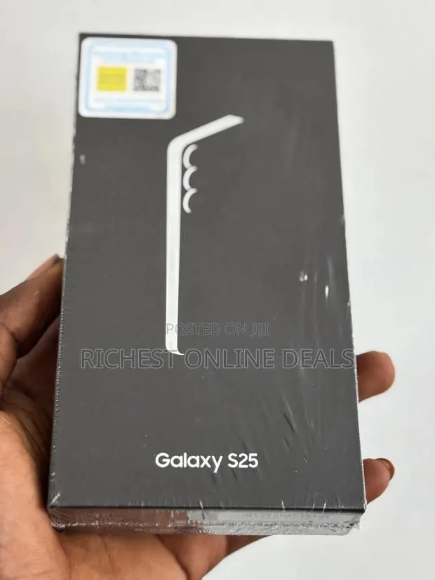 New Samsung Galaxy S25 128 GB Black · Photo 1