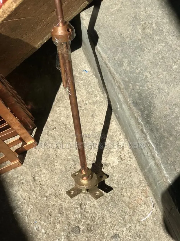 Arrester Pole · Photo 1