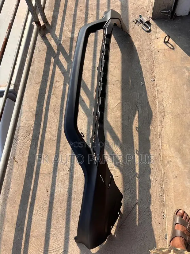 Honda CRV Front Lower Bumper 2015 2016 · Photo 1