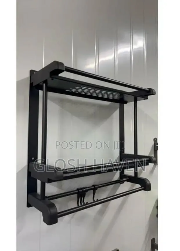 Wall Mounted Towel Rack · Photo 1