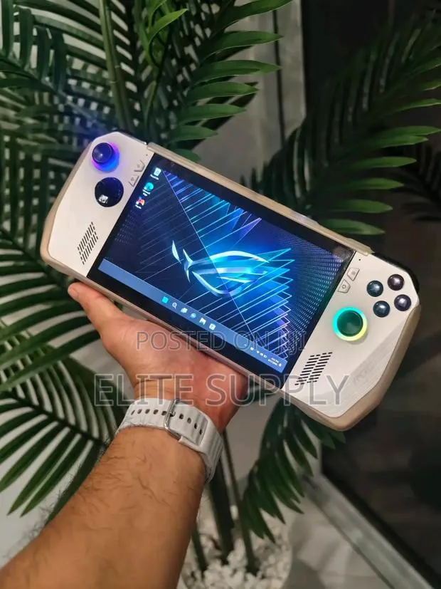 ASUS Rog Extream · Photo 1