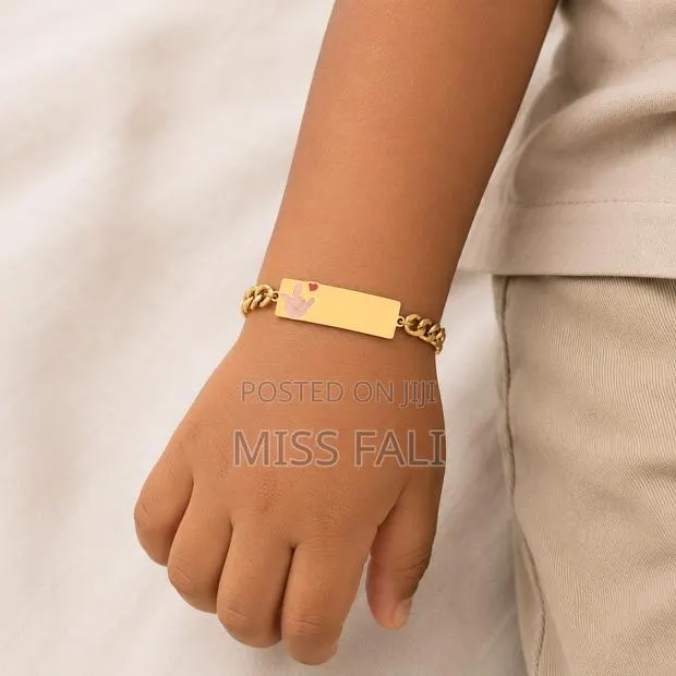Kids Cute Bracelets · Photo 3