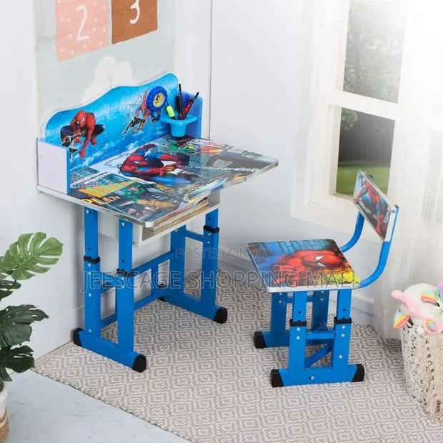 Kids Table and Chair · Photo 1