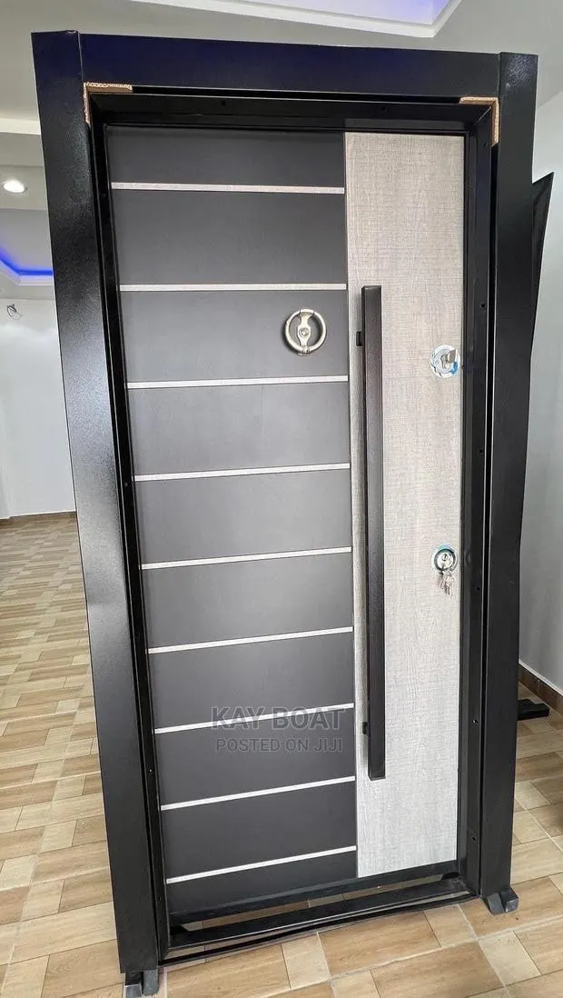 Executive Door · Photo 1