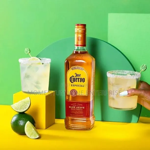 Tequila Jose Cuervo Gold 70cl · Photo 1