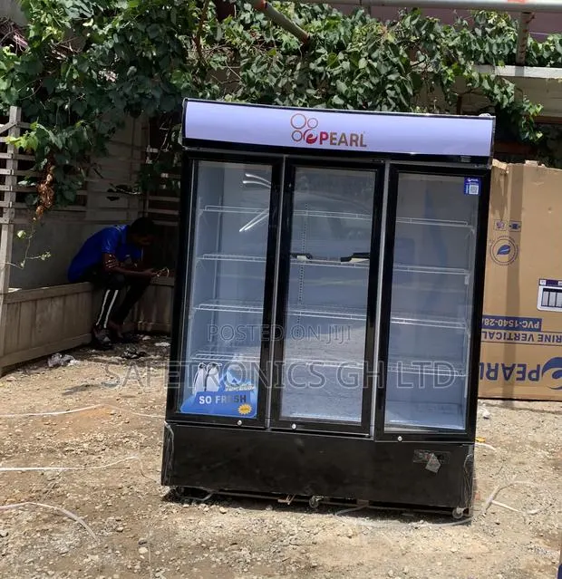 Best Quality Pearl PVC-1540-28ab 3door Commercial Glass Display Fridge · Photo 1