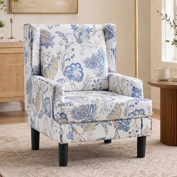 Accent Chair (Blue Floral) · Photo 1