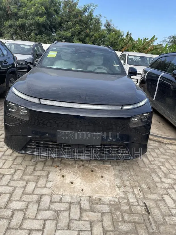 New XPeng G9 EV AWD 2025 Black · Photo 1