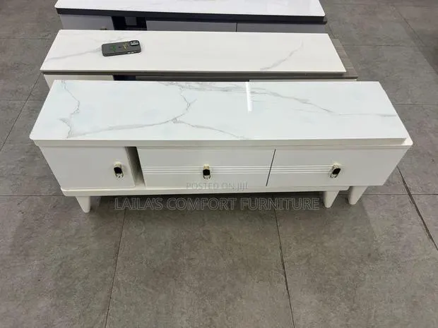 Imported Tv Stand · Photo 1