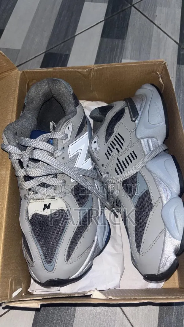 New Balance 9060 · Photo 1