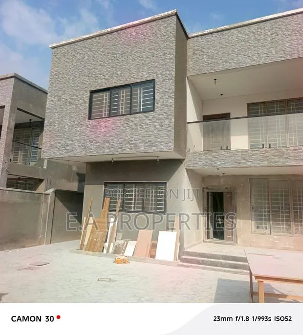 4bdrm House in Ea Properties, Frafraha for sale · Photo 1