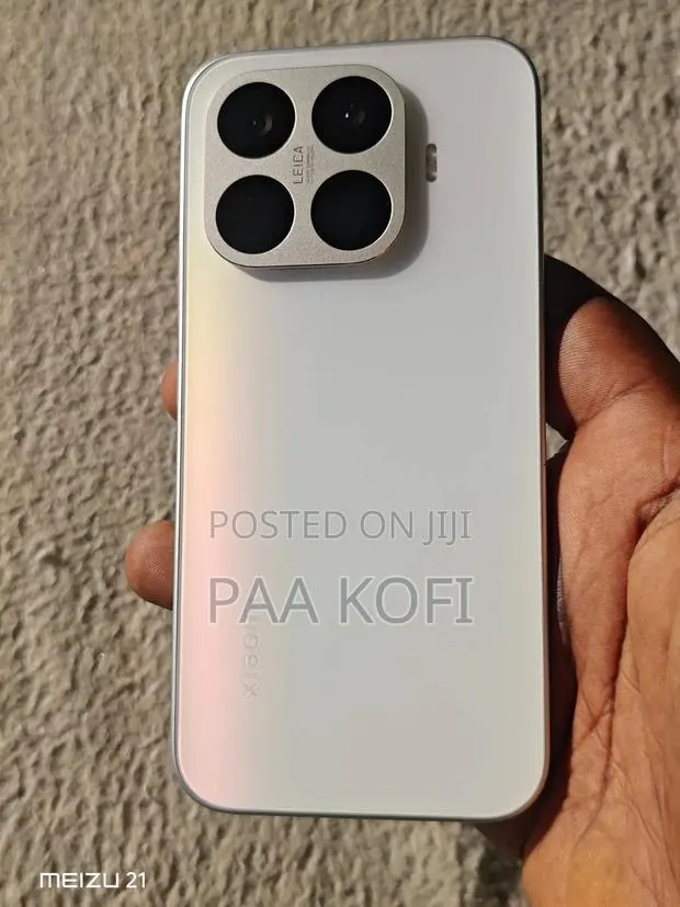 Xiaomi 17T 256 GB White · Photo 1
