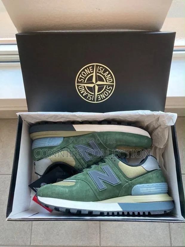 Stone Island X New Balance 574 Legacy · Photo 1