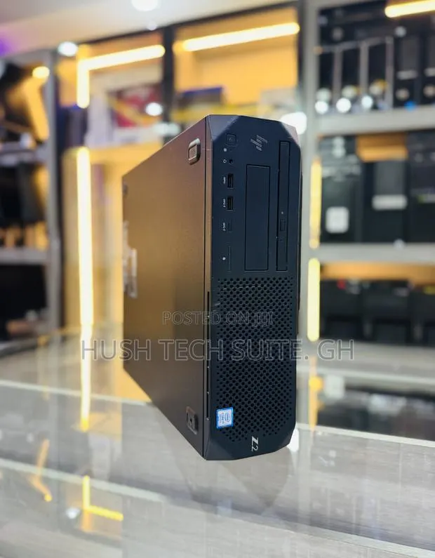 Desktop Computer HP Z2 G5 SFF 32GB Intel Core i7 HDD 1T · Photo 1