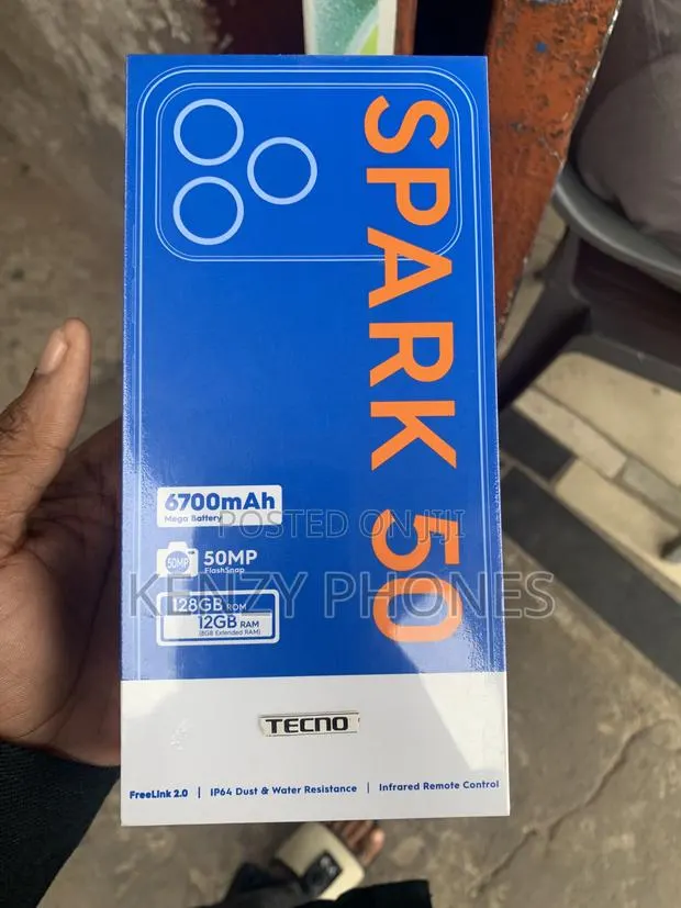 New Tecno Spark 50 128 GB Orange · Photo 1