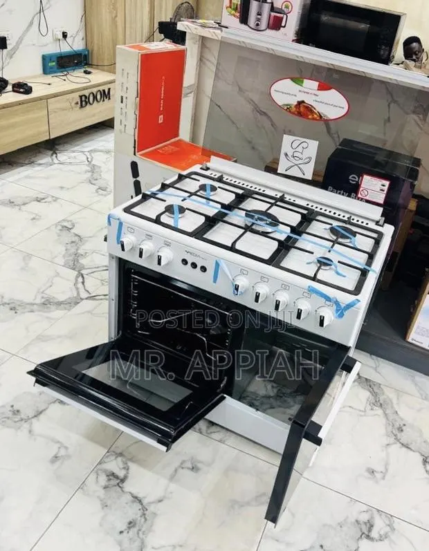 Get Mideatech 5 Cooker Auto Rotisserie Oven · Photo 1