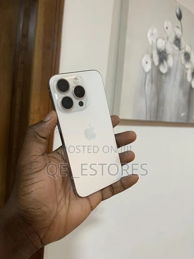 Apple iPhone 15 Pro 128 GB White