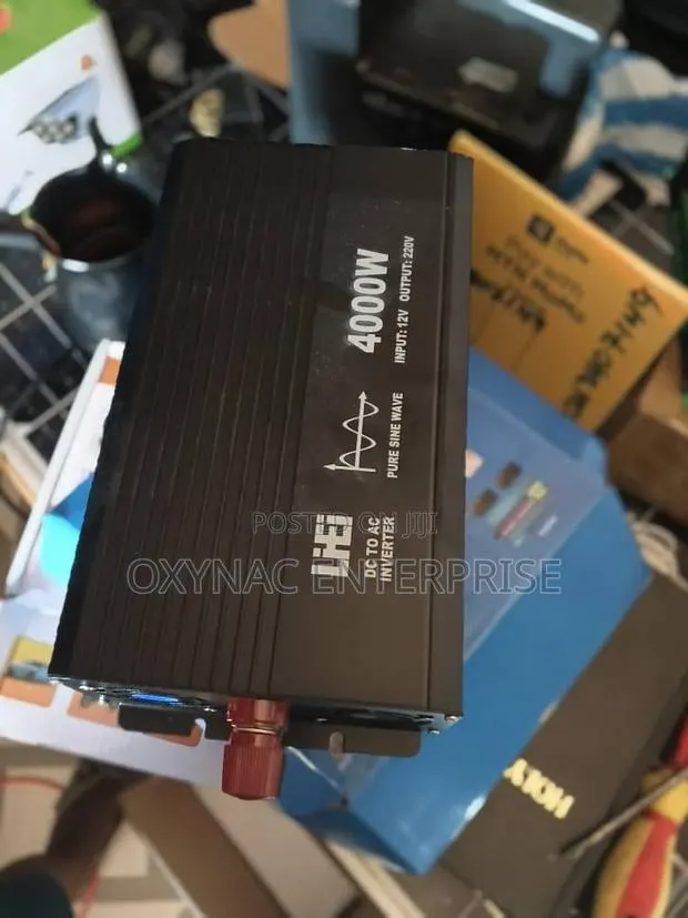 4000w Pure Sine Battery Inverter · Photo 1