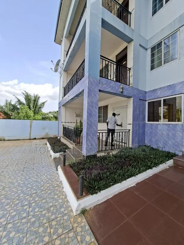 Furnished 2bdrm Apartment in Dodowa, Main Station for rent · Photo 1