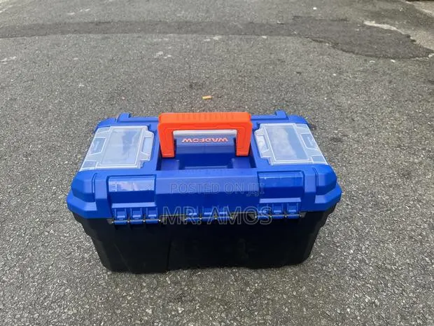 19" Plastic Tool Box With 18kg Max Load Capacity - Wtb1319 · Photo 1