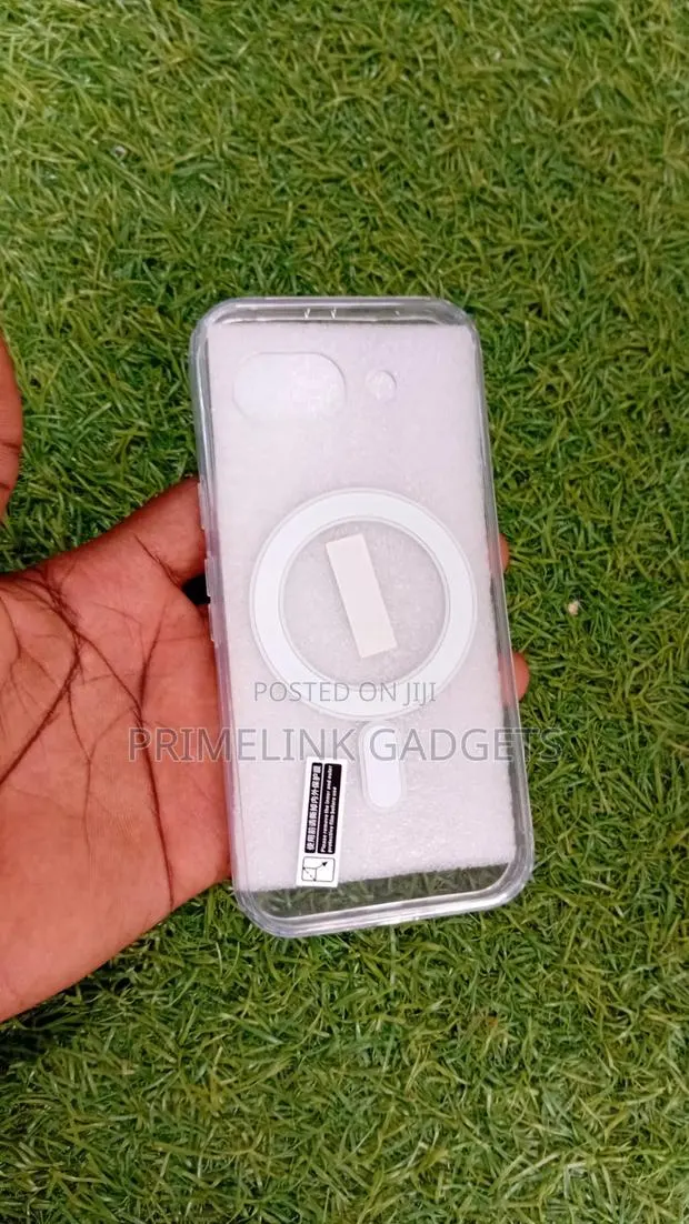 Google Pixel 10 a Transparent Case · Photo 1