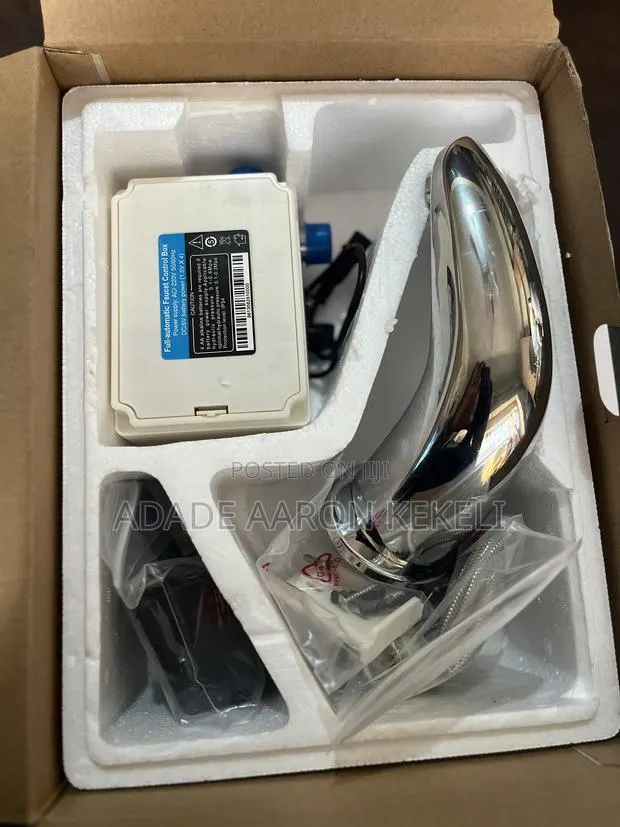 Automatic Sensor Basin Tap / Touchless Bathroom Faucet (Complete Kit) · Photo 1
