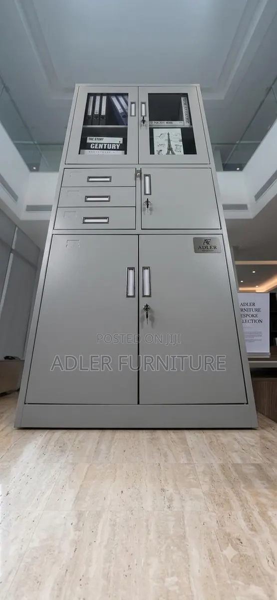 Metal Storage Cabinet / Office Cabinet · Photo 1
