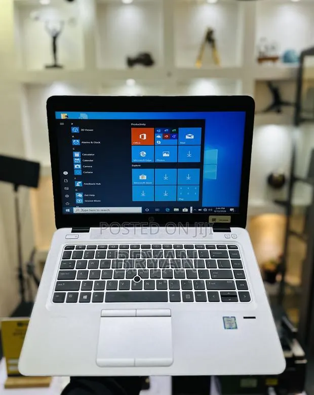 Laptop HP EliteBook 840 G3 8GB Intel Core i5 SSD 256GB · Photo 1