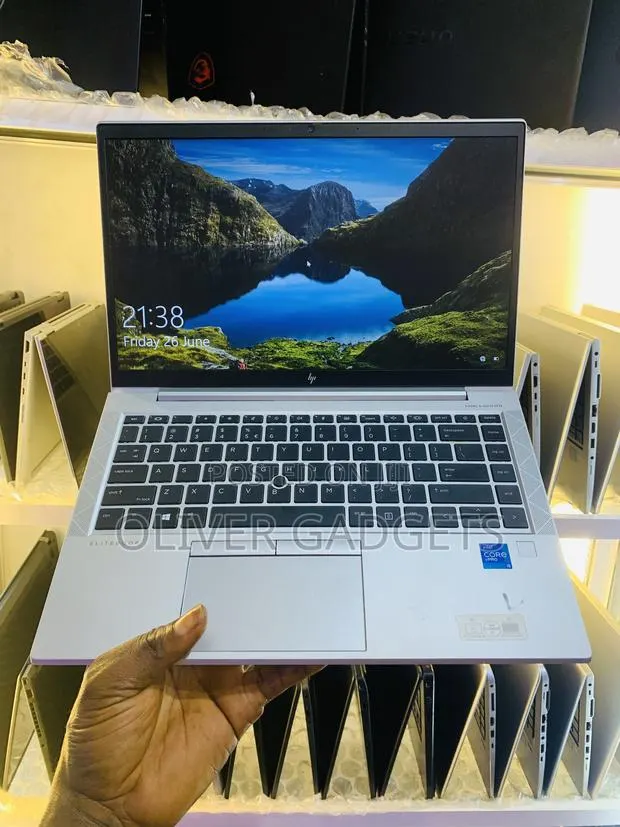 Laptop HP EliteBook 840 G8 16GB Intel Core i5 SSD 256GB · Photo 1