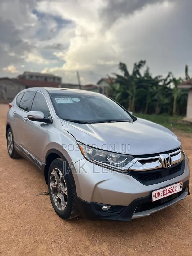 Honda CR-V EX FWD 2018 Gray · Photo 1