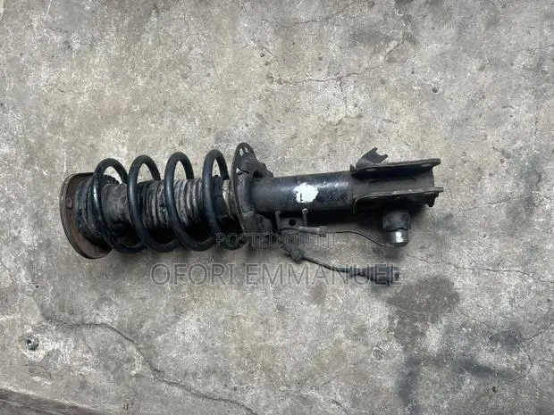 MKZ Lincoln Front Shocks 2014-2020 · Photo 1