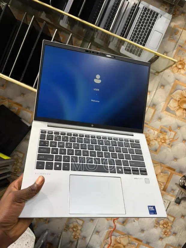 Laptop HP EliteBook 840 G11 16GB Intel Core Ultra 7 SSD 512GB · Photo 1