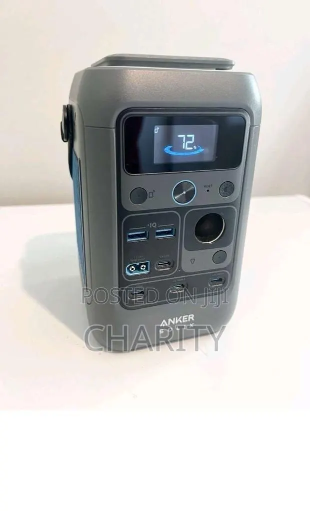 Anker Solix C300 Dc Power Bank Station · Photo 1