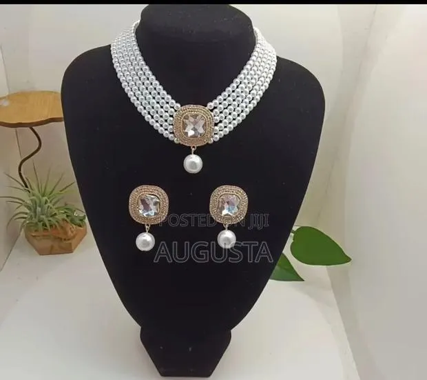 Women's Fashion Jewelry · Photo 1