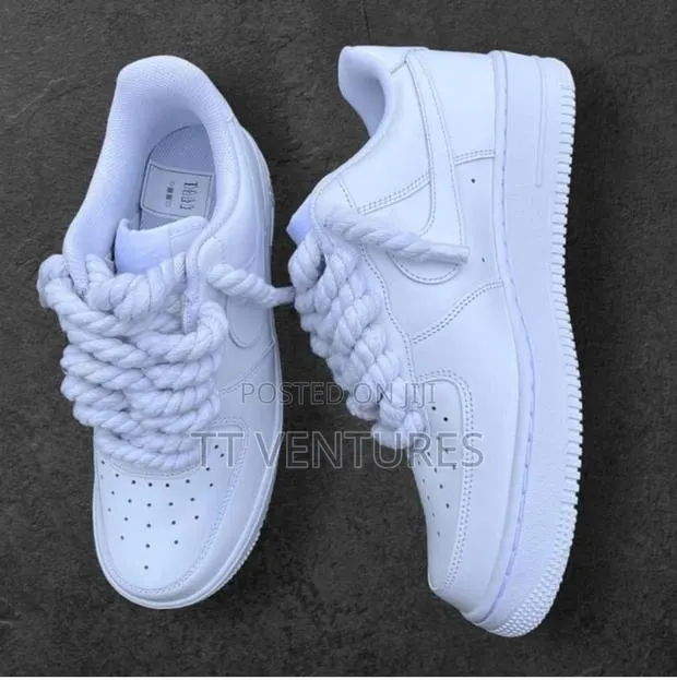 Airforce 1 Sneakers · Photo 1