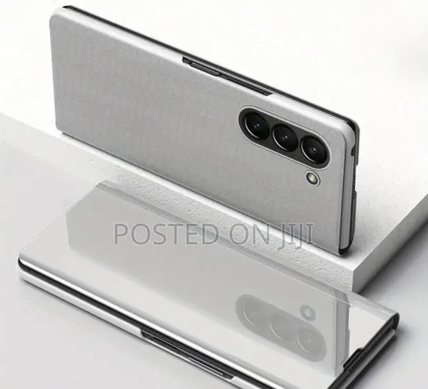 Z Trifold, Fold 7/ 6 Smart Clear View Flip Case · Photo 1
