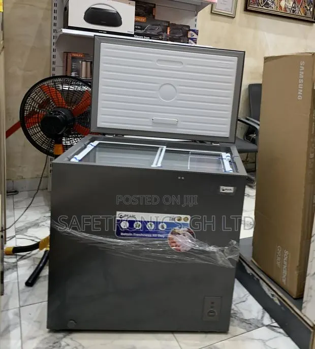 Best Quality Deal Grey 1 Door 200 Liters PCF-240 Pearl Chestfreezer · Photo 1