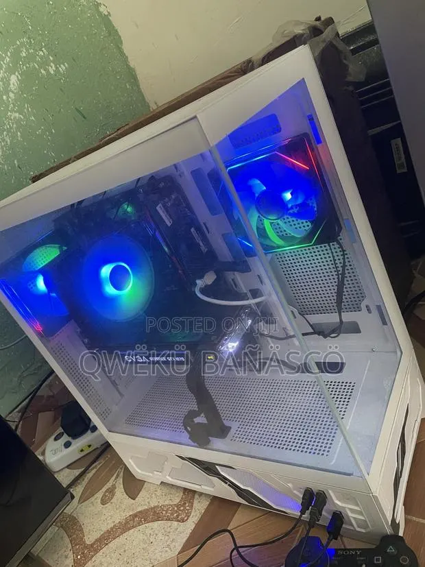 Desktop Computer Gigabyte 12GB Intel Core i7 HDD+SSD 512GB · Photo 1