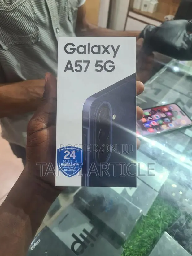 New Samsung Galaxy A57 256 GB Black · Photo 1