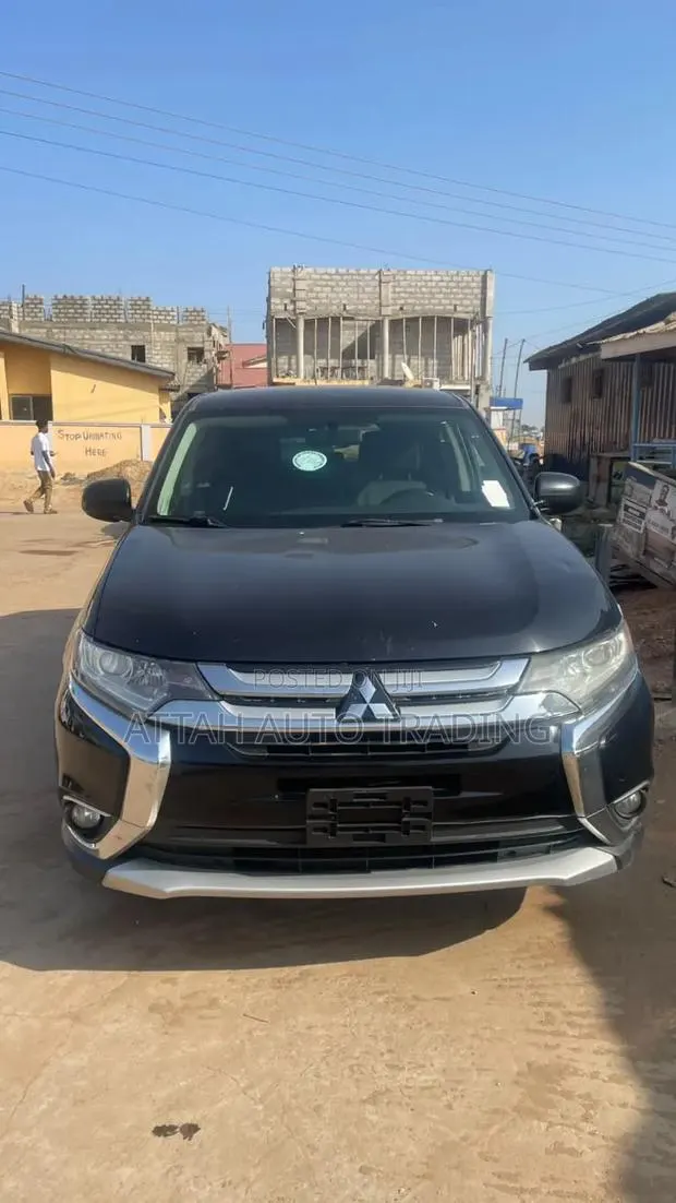 Mitsubishi Outlander 2016 Black · Photo 1