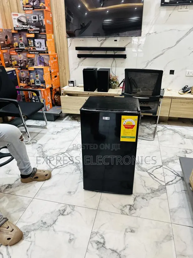 Less Expensive Fridge Nasco 92l Single Door Table · Photo 1