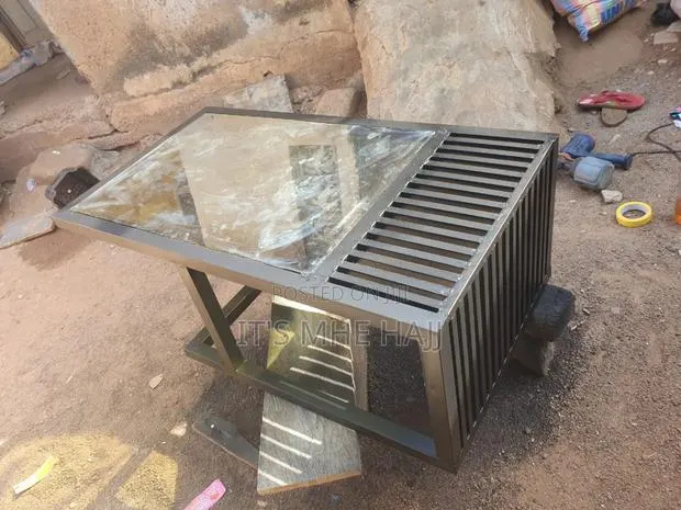Centre Table · Photo 1
