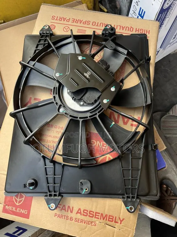 Honda Civic 2016 2017 2018-2022 Radiator Fan · Photo 1