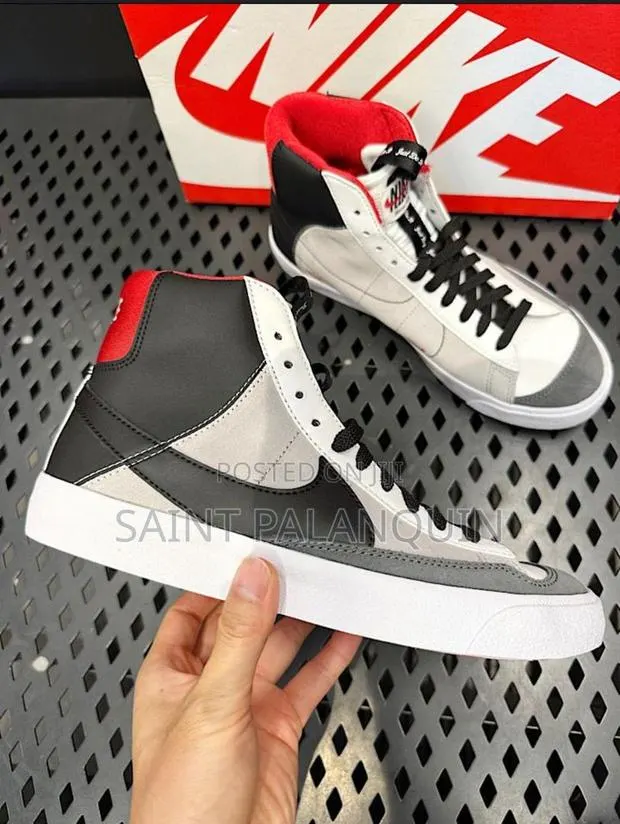 Nike Blazer · Photo 1