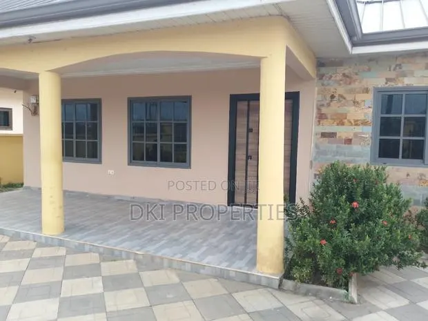3bdrm House in Dki Properties, Oyibi for sale · Photo 1