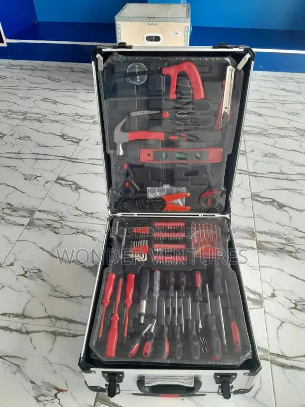 Hand Tools · Photo 1